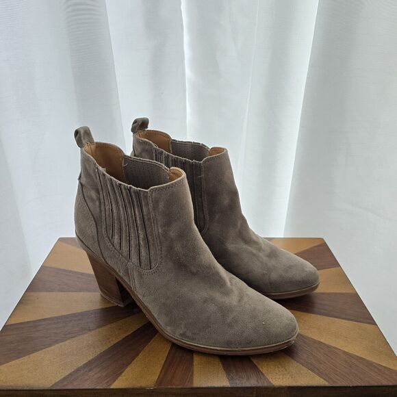 Nine West Mayley Block Heels Ankle Chelsea Boots Sz 8.5 Womens Stone Gray Taupe - Picture 2 of 16